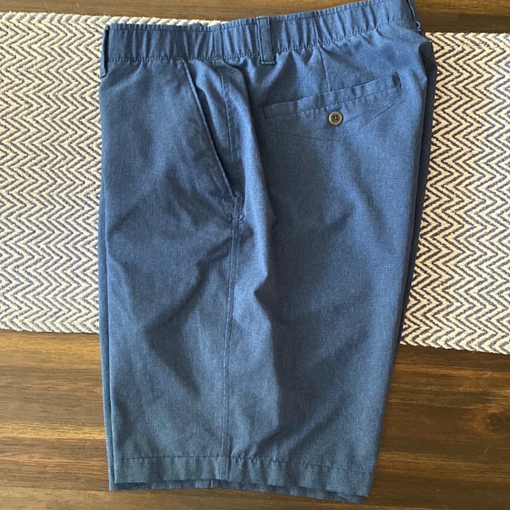Under Armour blue men’s shorts